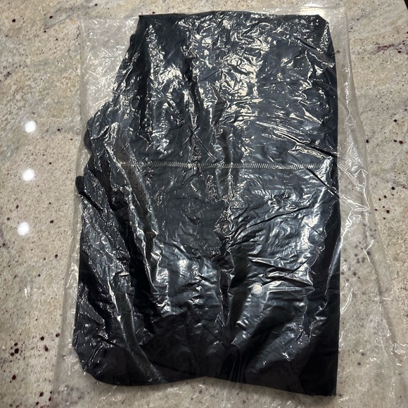 NEW Assholes Live Forever - Unisex Black Irish
Bandana Reversible Bomber Jacket - Picture 8 of 8